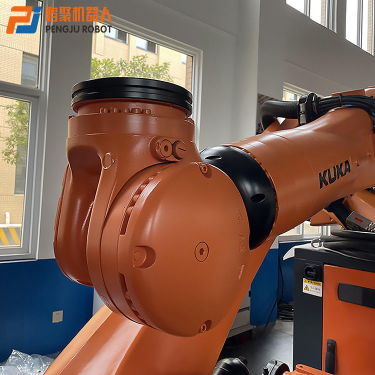 KUKA KR210 R2700 KRC4 Bogenschweißen, Punktschweißen, Pressenschweißen, Palettieren, Laden und Entladen von Teilen, Schneiden