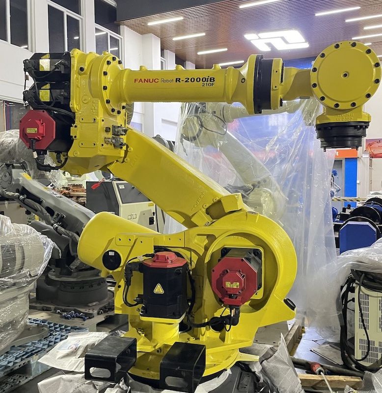 Fanuc R-2000iB-210F Plattschweißpresse Tendenzen Palettierung Beförderung und Entladung Roboter Bearbeitung