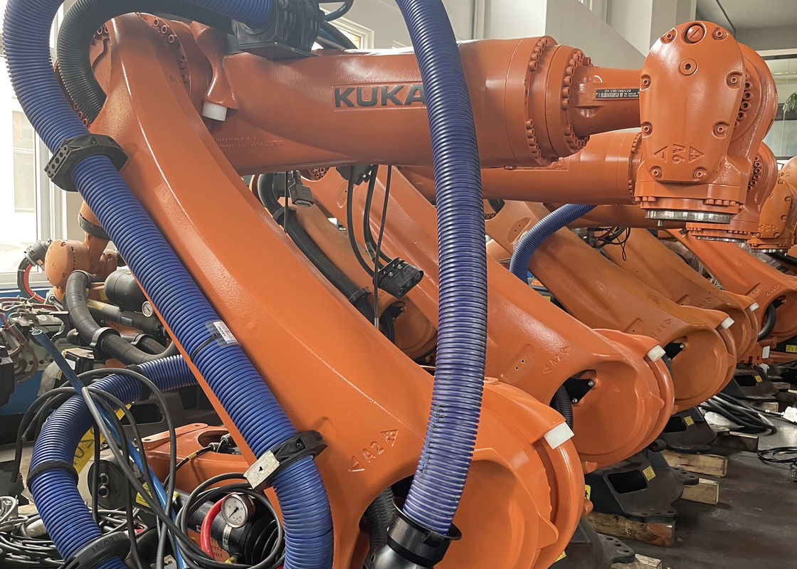 IP 65 Safety Loading Robot für das sichere und beladen 210 kg Nutzlast Upgrade Ihre Produktionslinie mit KUKA KR210: Ihr ultimativer Partner für Schweißen, Handling & mehr