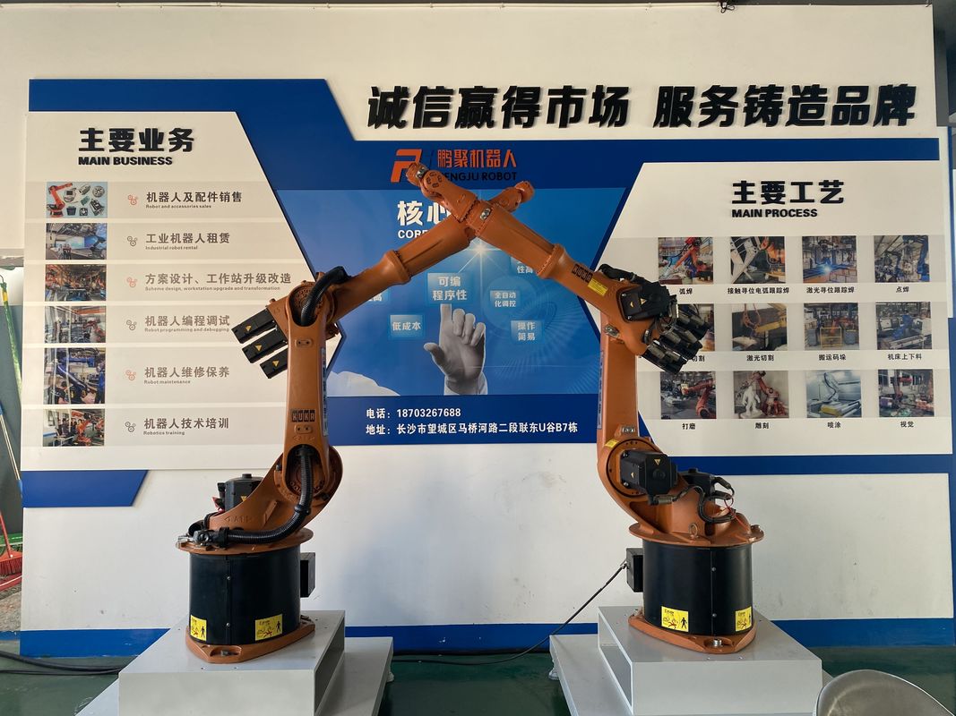 Kuka KR16-3 16kg Nutzlast 1611mm Reichweite Programmierung Decken Montage Schweißroboter für flexible und Bogen Schweißmontage Beschichtung Schneidmaschine Lademaschine