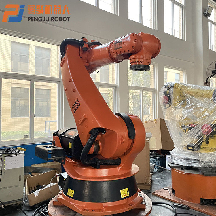KUKA KR210-2 Punktschweißen, Pressen, Palettieren, Laden und Entladen von Teilen, Bearbeiten und Handhabung von Teilen
