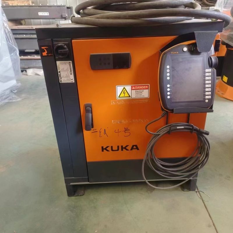 KUKA KR210 R2700 Prime-Roboter 6-Achse 210kg Nutzlast 2700mm Reichweite für Spot-Schweißen