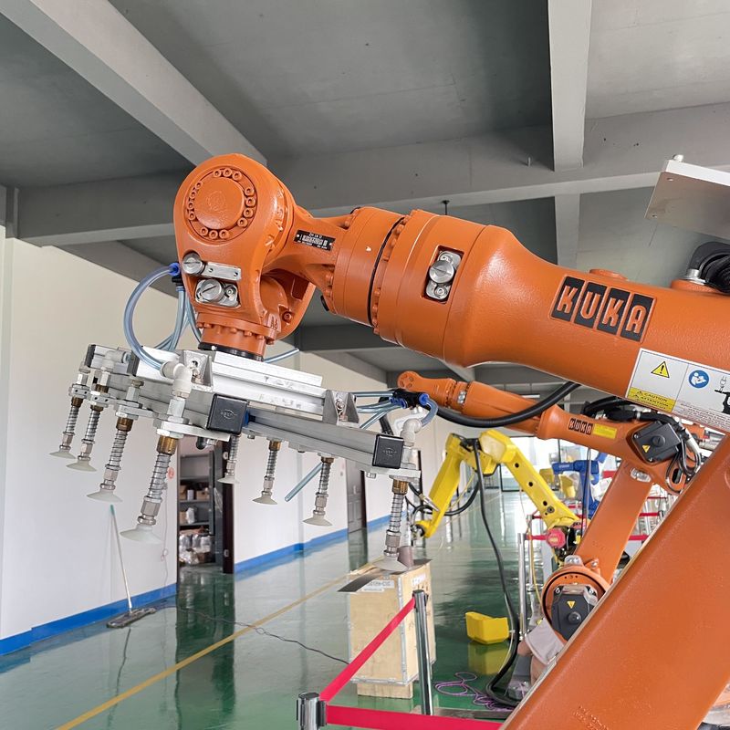Industrieller Bogenschweißroboter / Bogenschweißmaschine Präzision Modell Kr16 mit 16 kg Nutzlast Bogenschweiß Klebgehandhabung