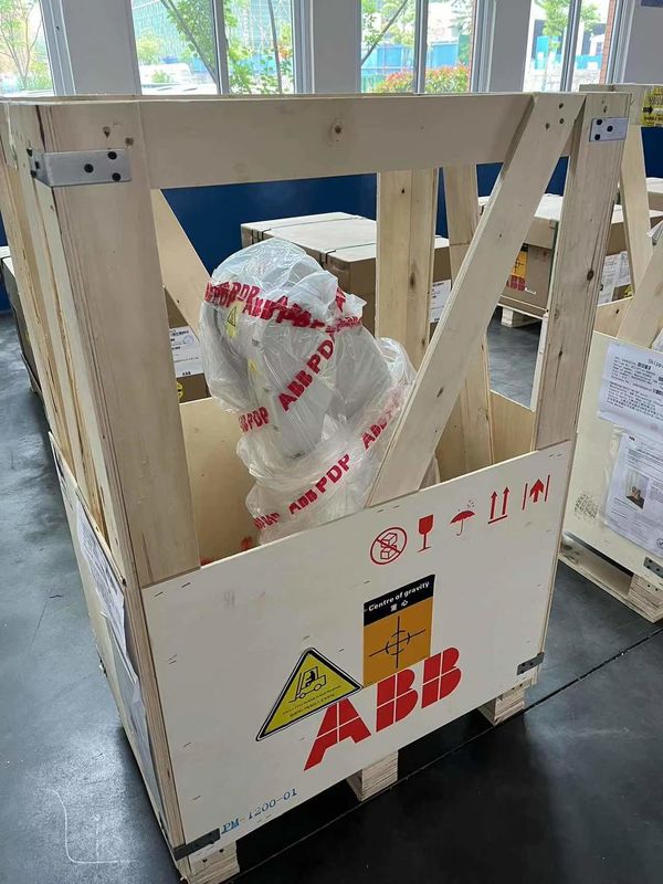 NEW ABB IRB 1200 (5/0.9),5kg Nutzlast, IRB 1200-7/0.7,Handling von Teilen, Polieren, Messen, Montieren von Teilen