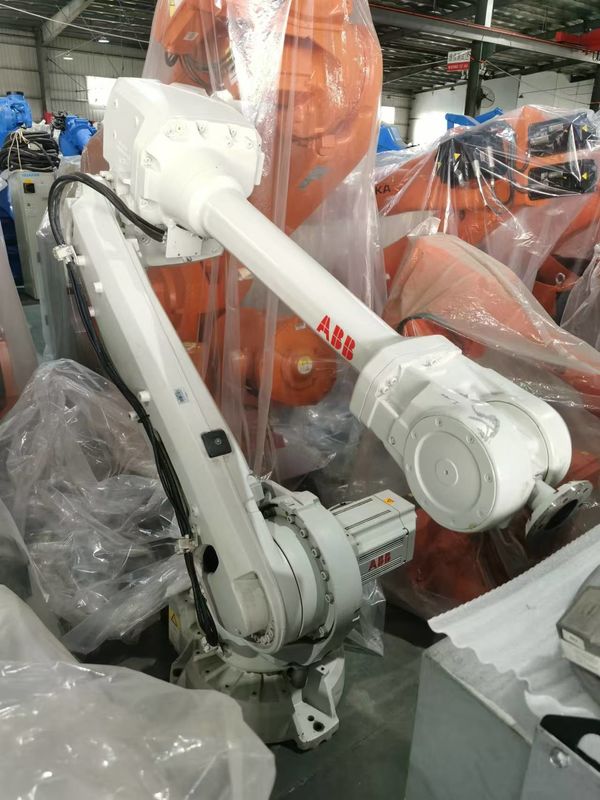 ABB IRB 4600-40/2.55 Roboter 6-Achsen Arm für die Additive Fertigung Montage Verteilung und mehr 40kg Nutzlast und 2550mm Reichweite