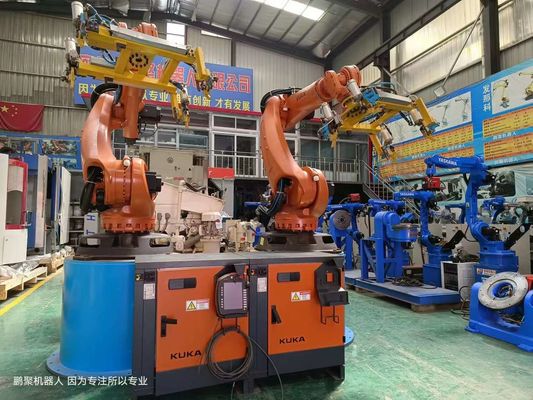 Übergeben Sie Achse 6 industriellen benutzten RoboterPunktschweissen-Roboter-Arm des arm-KUKA KR240R2900 an zweiter Stelle