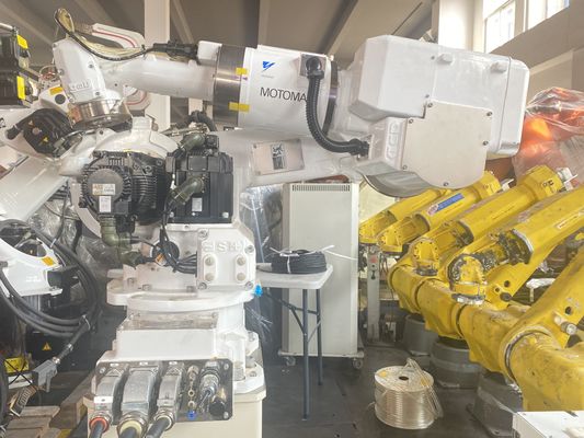Zweite Hand Yaskawa Behandlungsund Palettierungsroboter CR50