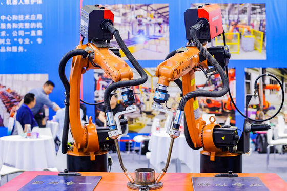 Elektroschweißen-Roboter-Schwachlast der zweite Handkr5 R1400