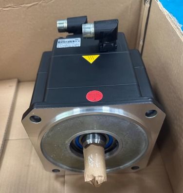 KUKA Motor 1FK7105-5AY81-1YY3-Z/8,3kW 1FK7101-5AY71-1SY3-Z 00-179-161 MG_260_180_30_S0 1FK7101-5AY71-1SY3-ZS77/4,9kW 001368931FK7103-5AF81-1SH3-Z MG_360_180_30_S0 4,2kW 1FK7101-5AY